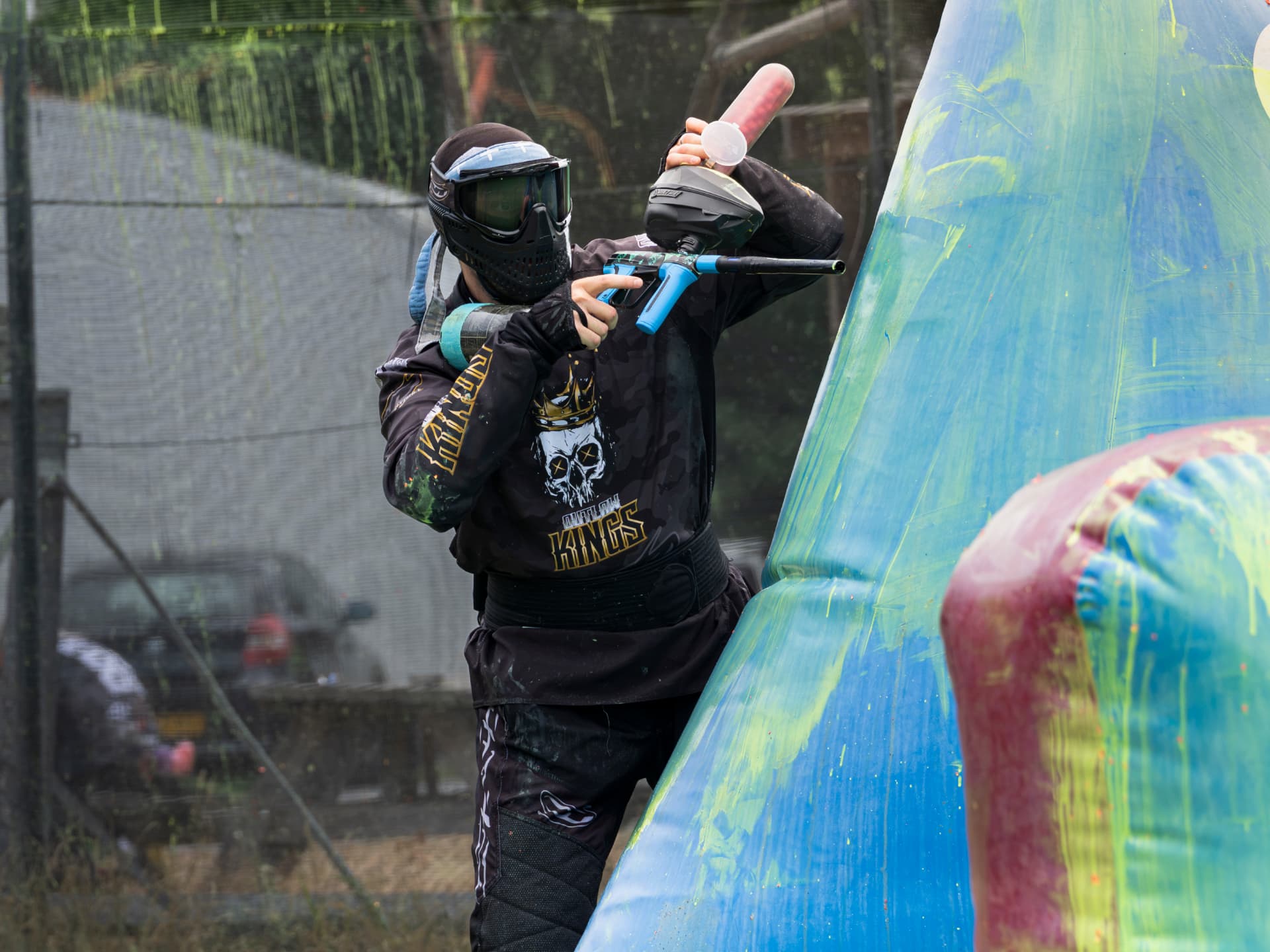 Spieler füllt seinen Marker auf dem Sup-Air-Feld nach